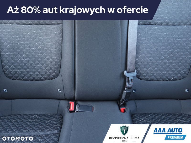 Kia Rio - 11