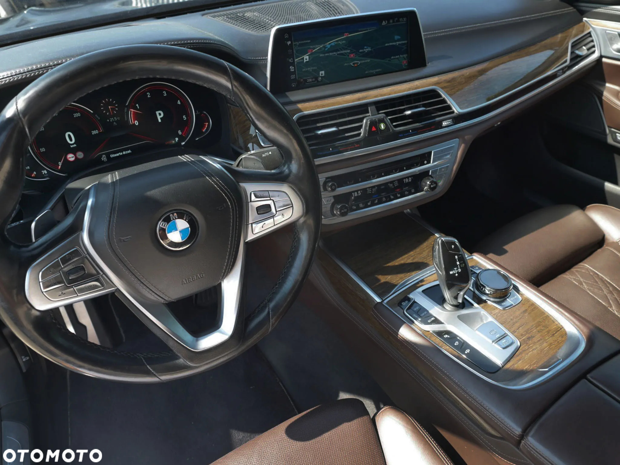 BMW Seria 7 740d xDrive - 23