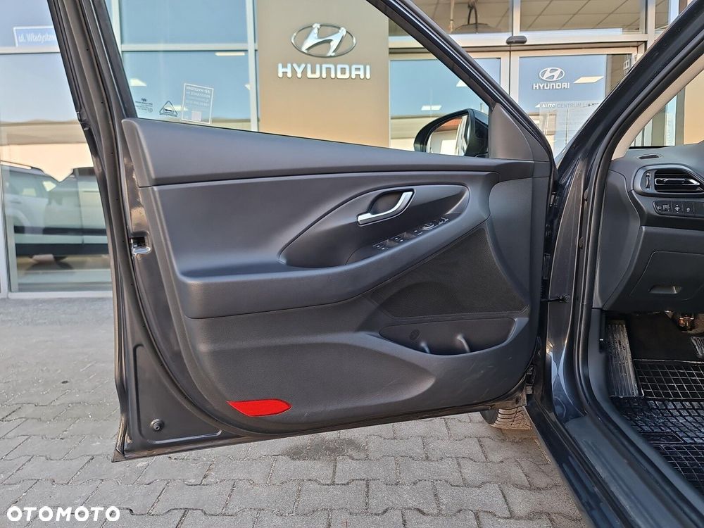 Hyundai i30 1.0 T-GDI Smart DCT - 10