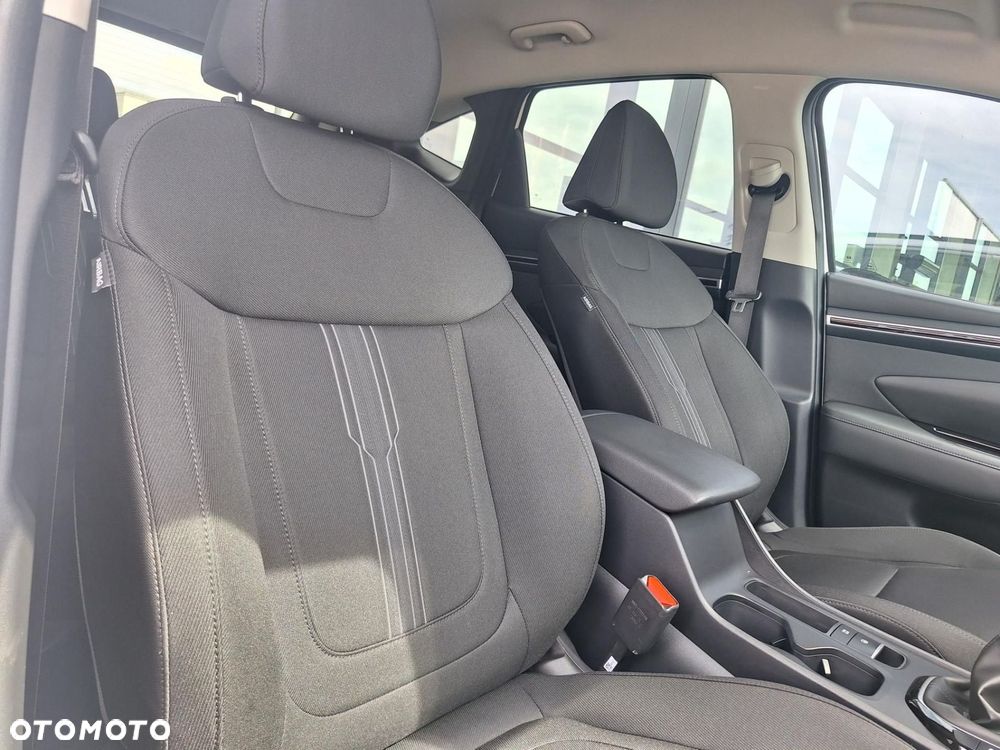 Hyundai Tucson 1.6 T-GDi Executive 2WD - 33