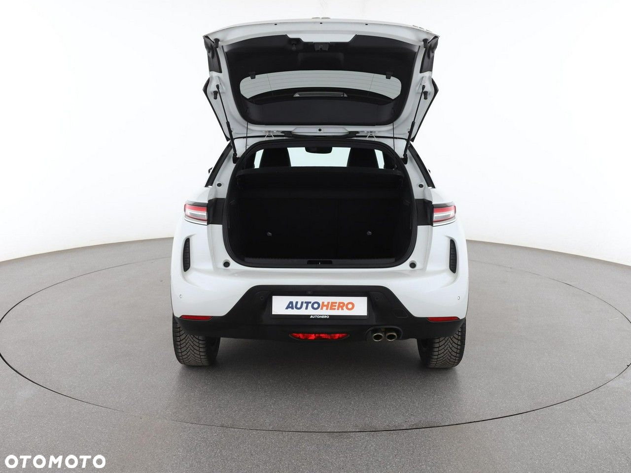 DS Automobiles DS 3 Crossback 1.2 PureTech Grand Chic - 19