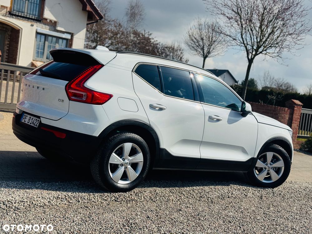 Volvo XC 40 D3 Momentum - 17