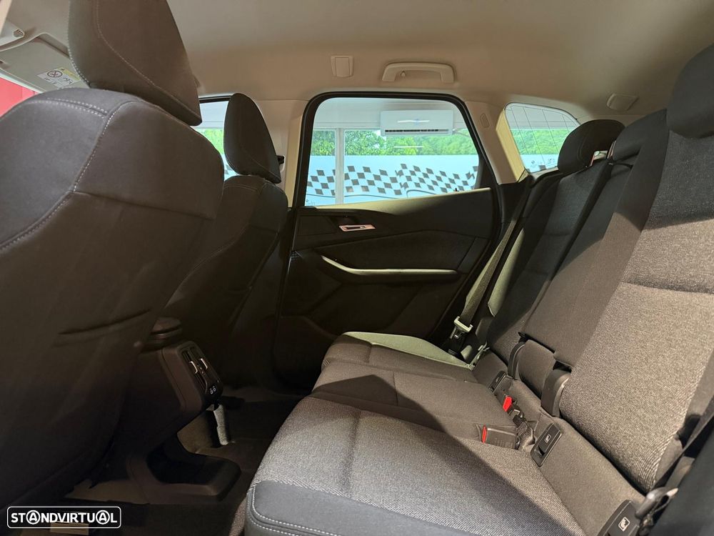 BMW 218 Active Tourer - 13