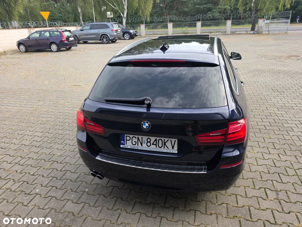 BMW Seria 5 525d - 4