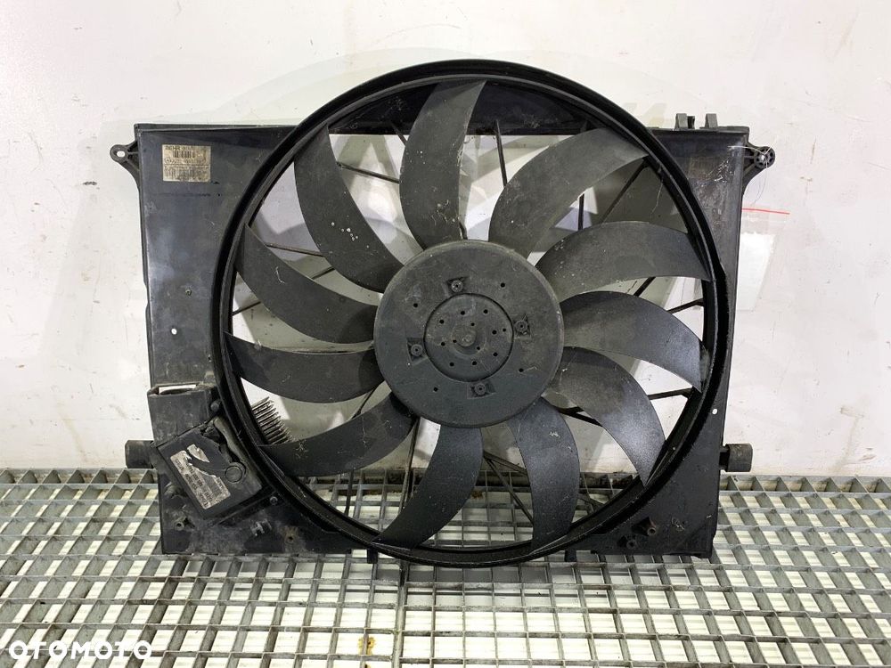 WENTYLATOR CHŁODNICY  MERCEDES-BENZ KLASA S (W220) 1998 - 2005 S 320 CDI (220.026, 220.126) 145 kW - 2