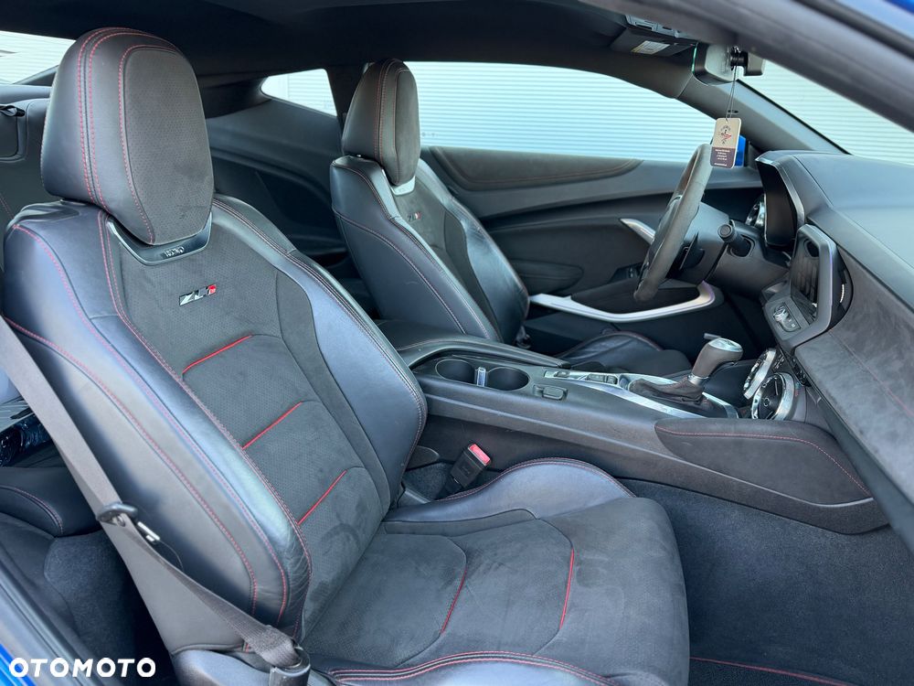 Chevrolet Camaro - 8