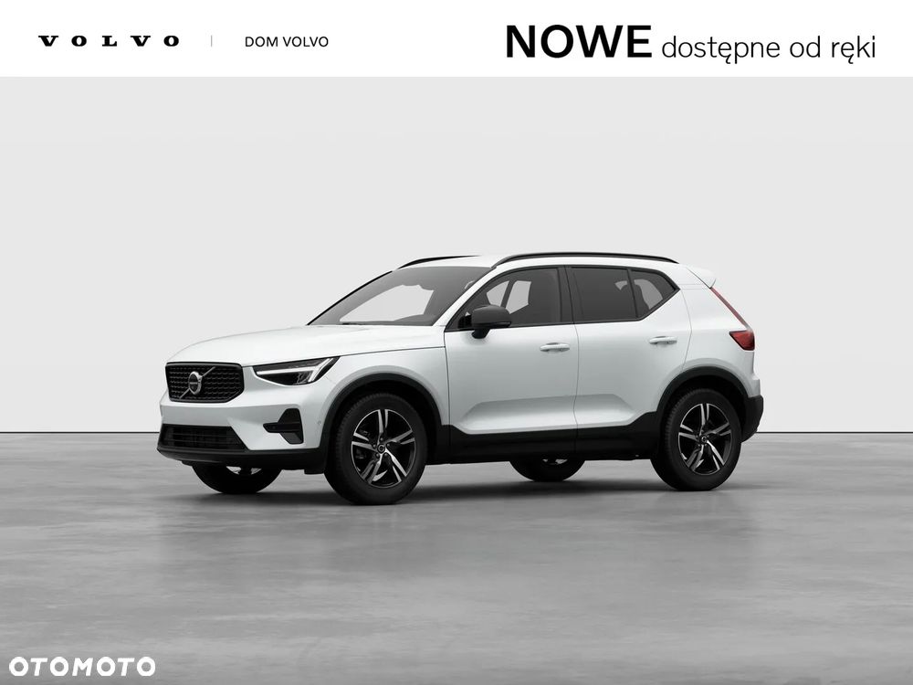 Volvo XC 40 B4 Plus Dark - 2