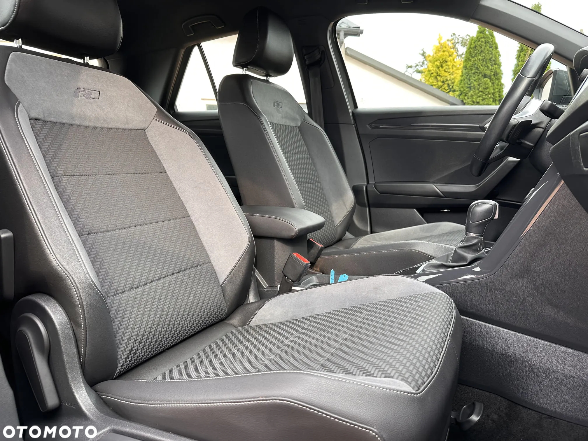 Volkswagen T-Roc 1.5 TSI R-Line Plus DSG - 21