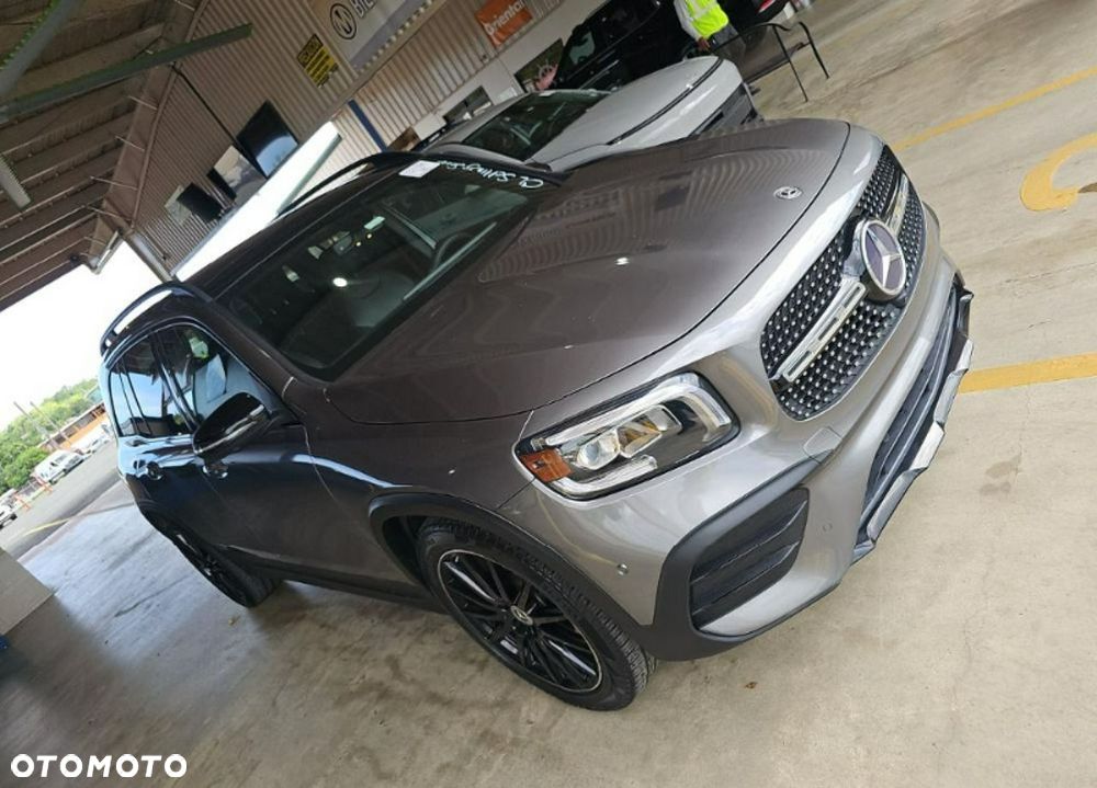 Mercedes-Benz GLB 250 4Matic 8G-DCT Edition AMG Line - 3