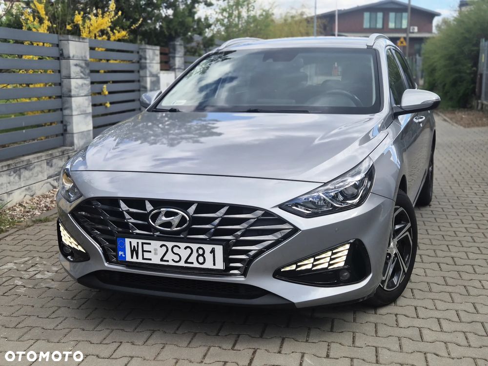 Hyundai i30 1.6 D Comfort DCT - 1