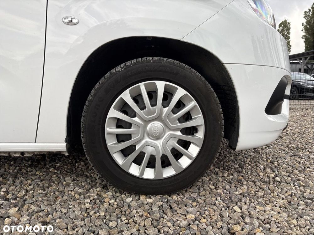 Toyota Proace City Verso 1.5 D-4D Business - 17