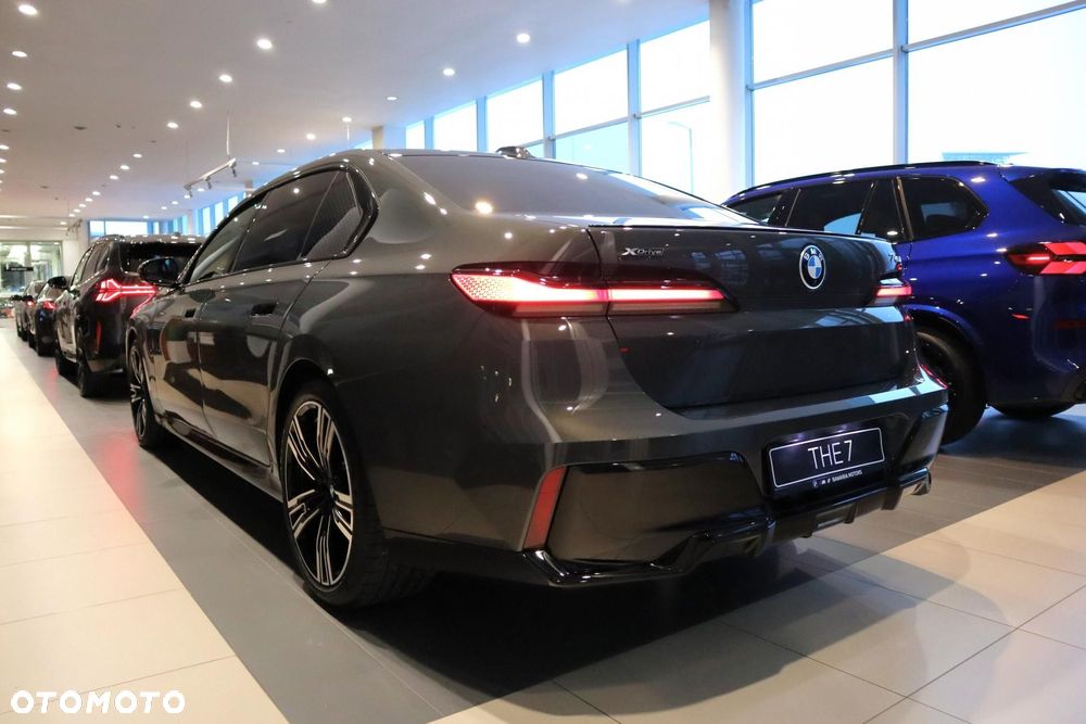 BMW Seria 7 - 6