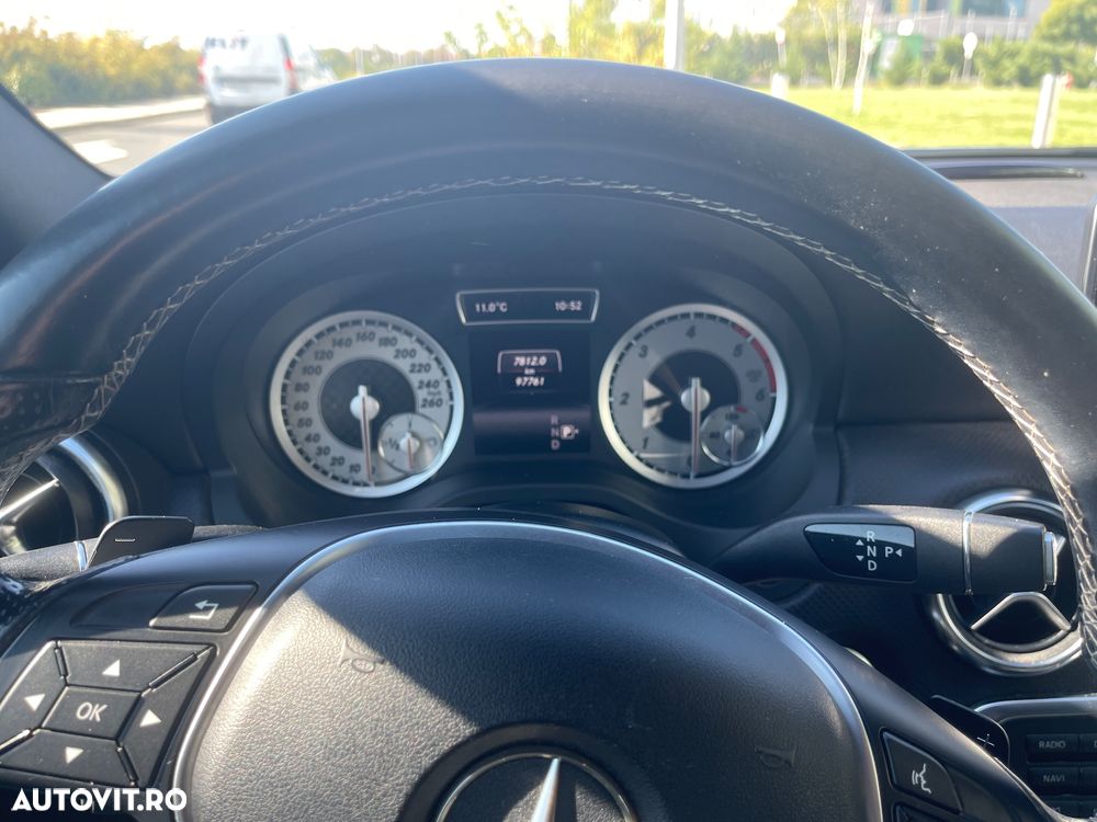 Mercedes-Benz A 180 CDI BlueEFFICIENCY Aut. - 11