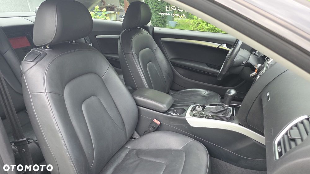 Audi A5 Coupé 2.7 TDI DPF multitronic - 15