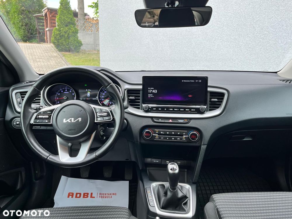 Kia Ceed 1.5 T-GDI M - 5