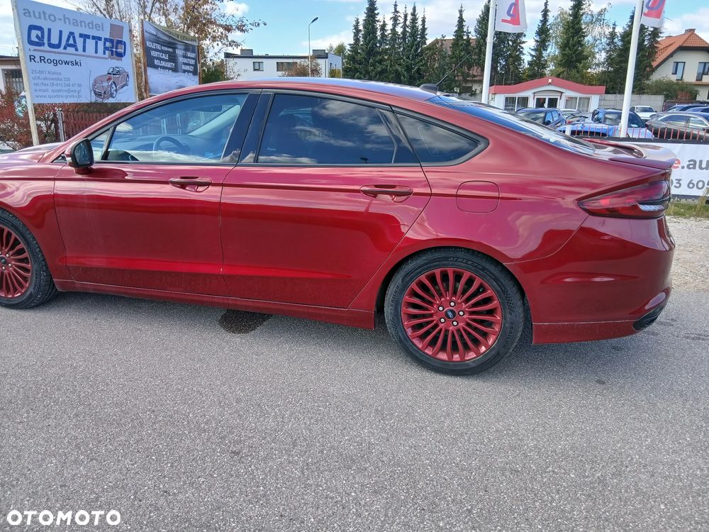 Ford Fusion 2.0 EcoBoost Titanium - 10