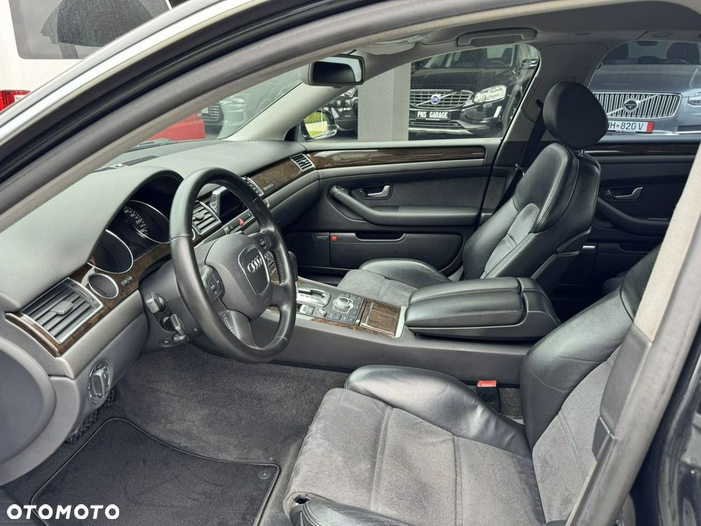 Audi A8 3.7 Quattro - 19