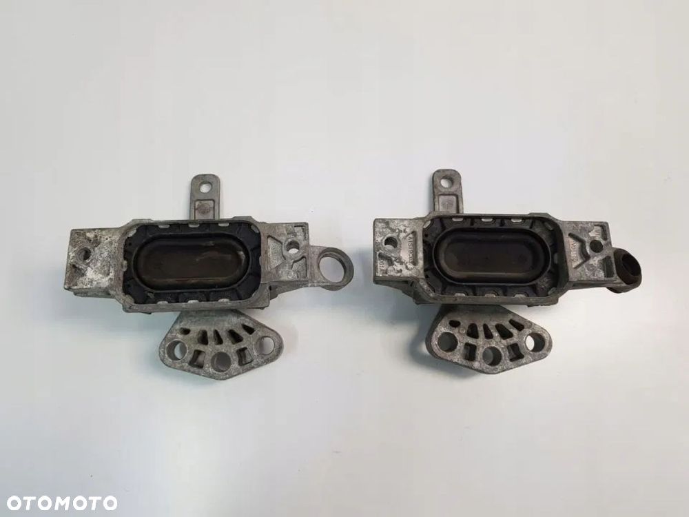 ŁAPA PODUSZKA SILNIKA OPEL INSIGNIA A 2.0 CDTI - 3