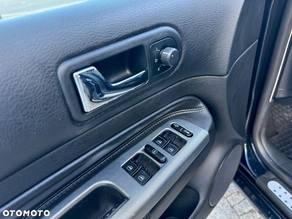 Volkswagen Golf 1.9 TDI Trendline Tiptr - 24