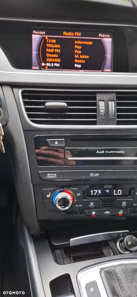Audi A4 Allroad - 35