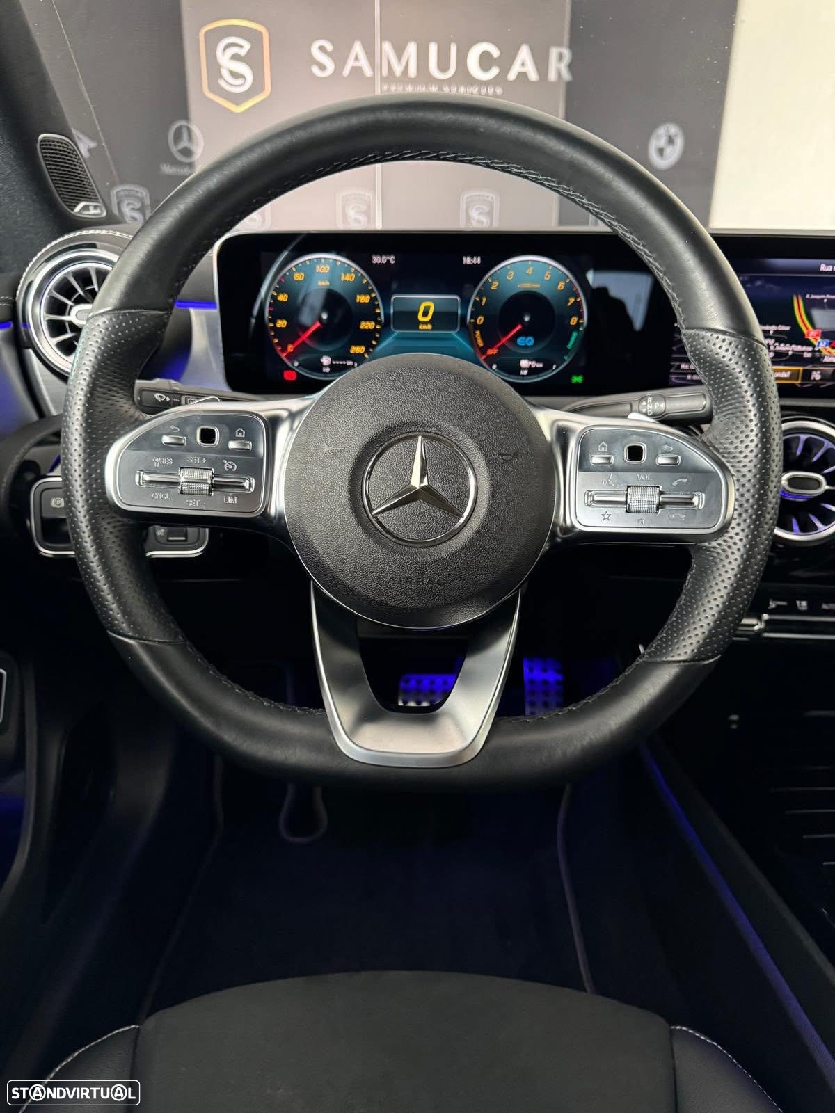 Mercedes-Benz CLA 250 e AMG Line - 18