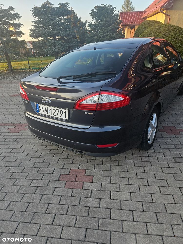 Ford Mondeo 1.8 TDCi Ambiente - 2