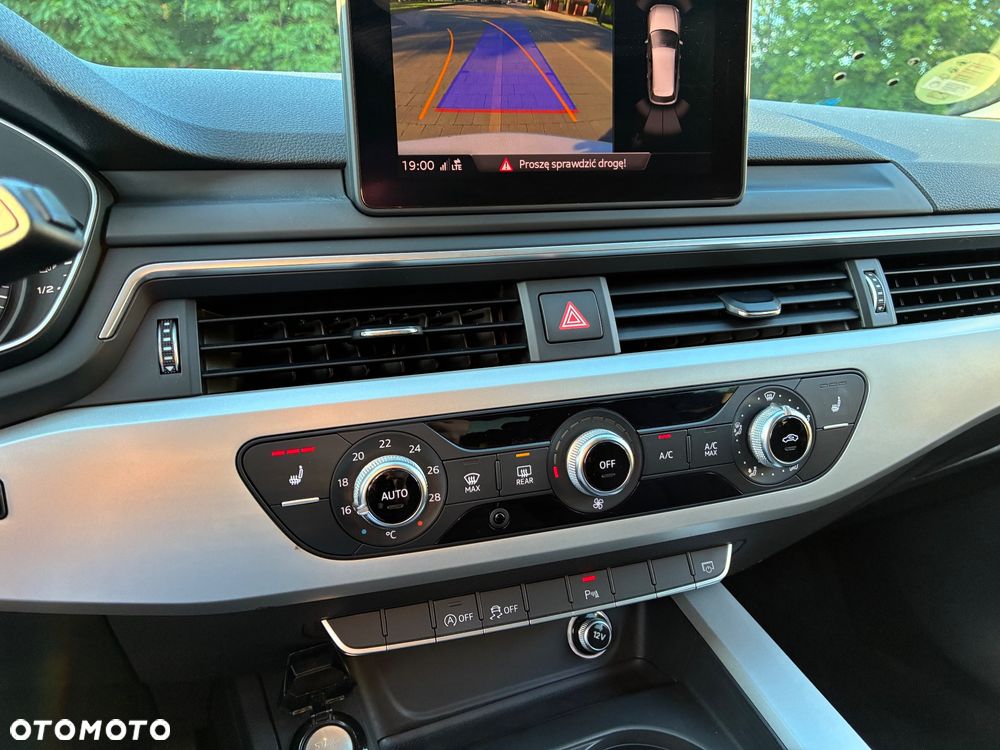 Audi A4 Avant - 16