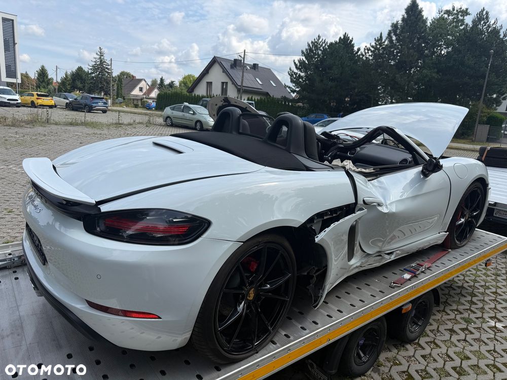 Porsche 718 Boxster S - 8