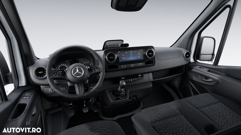 Mercedes-Benz Sprinter 517 - furgon roata dubla - detarat 3.500 kg - 2