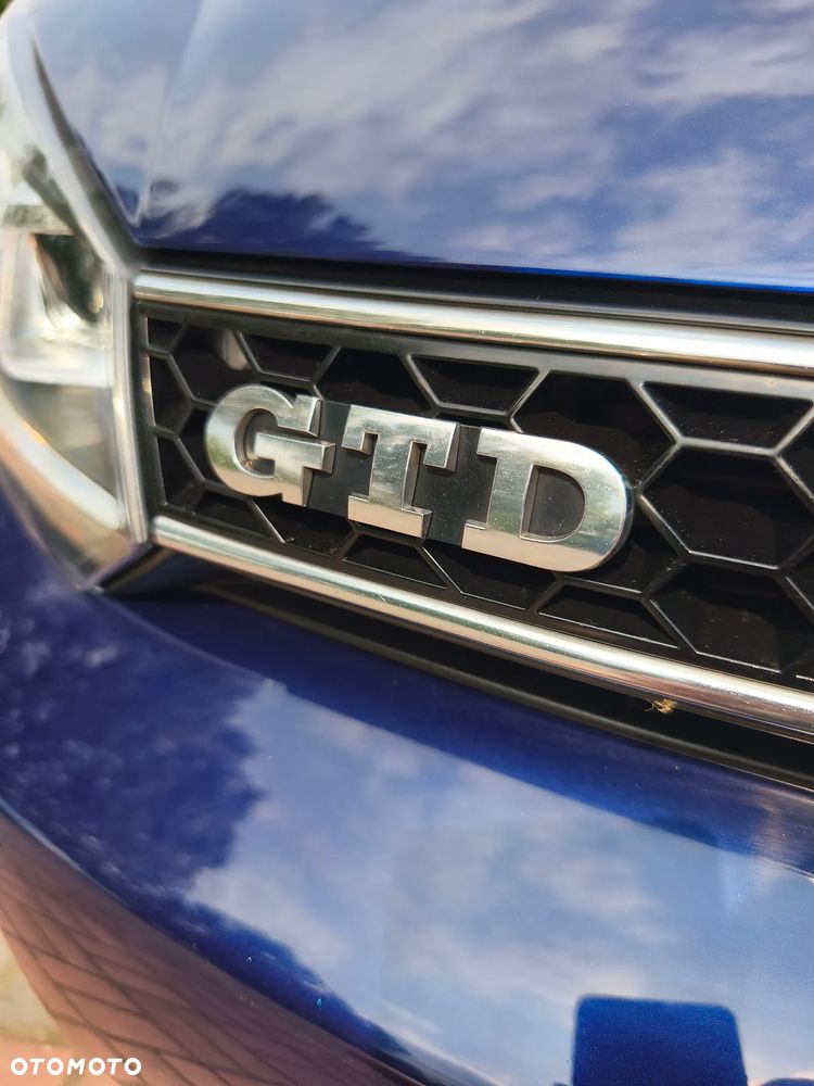 Volkswagen Golf 2.0 TDI DPF GTD - 24
