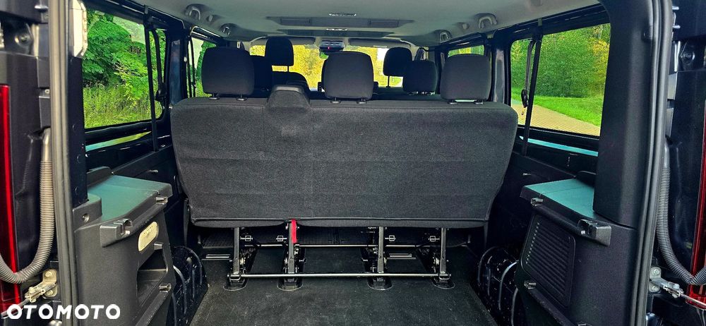 Renault Trafic - 17