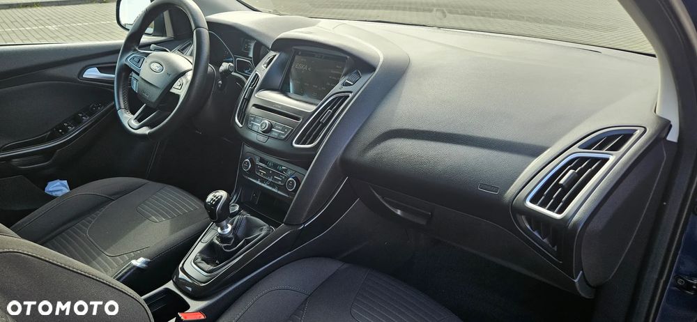Ford Focus 1.0 EcoBoost Start-Stopp-System Business Edition - 10