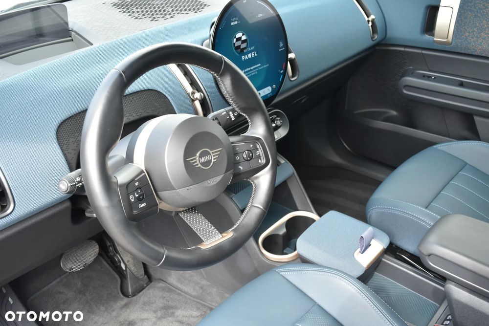 MINI Countryman SE ALL4 66.5kWh Linia Favoured - 18