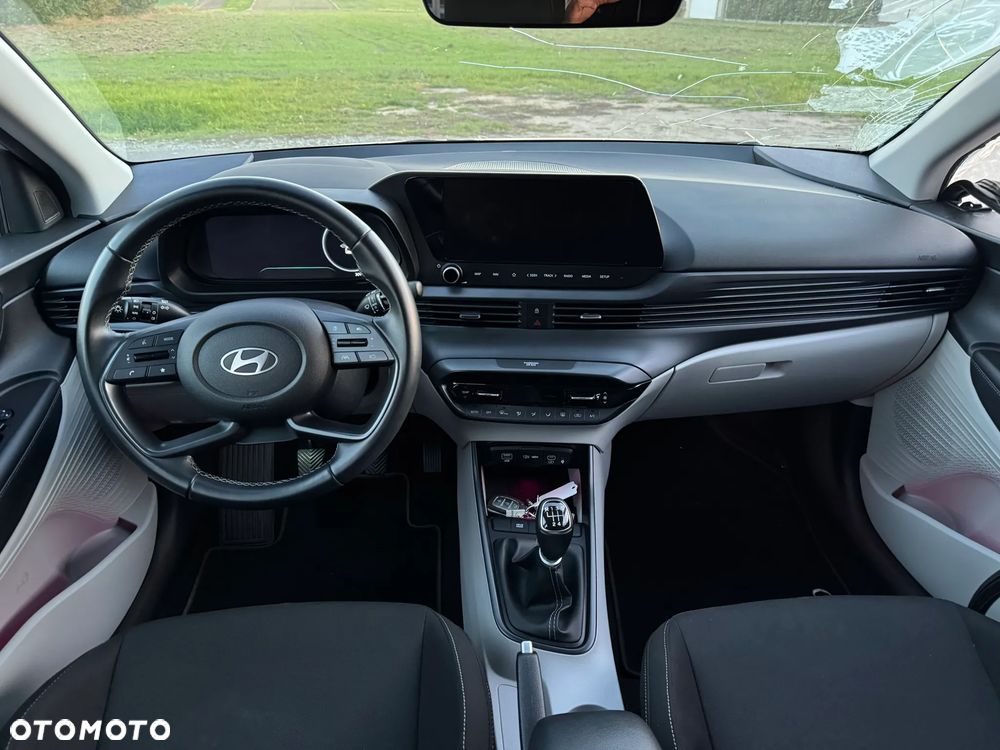Hyundai i20 - 17