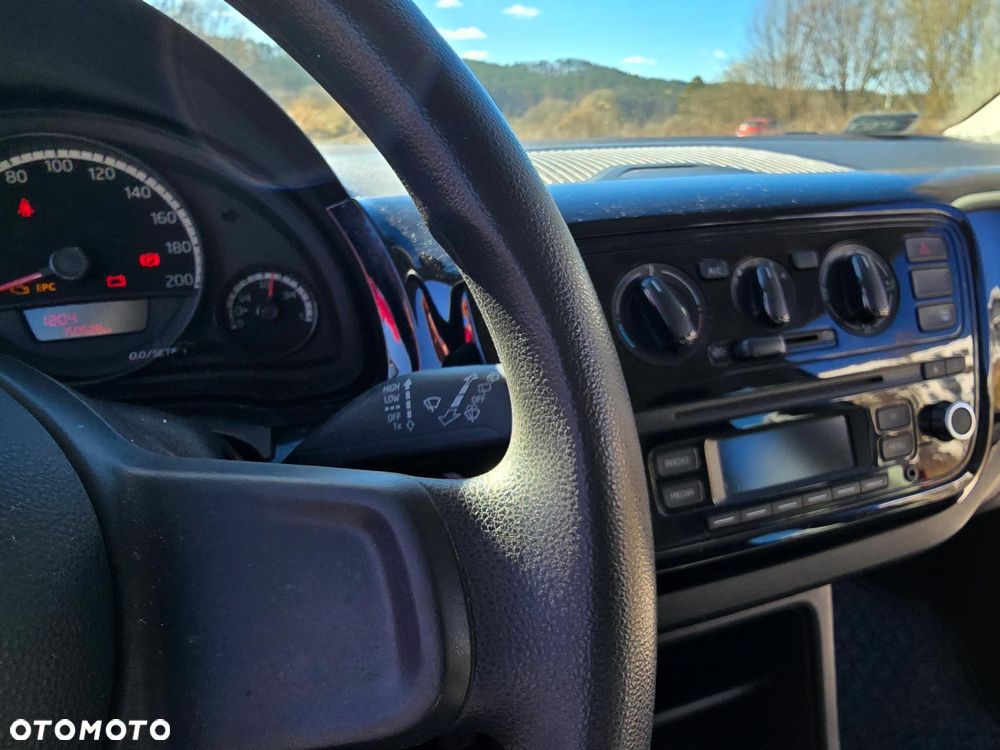 Volkswagen up! 1.0 move - 13