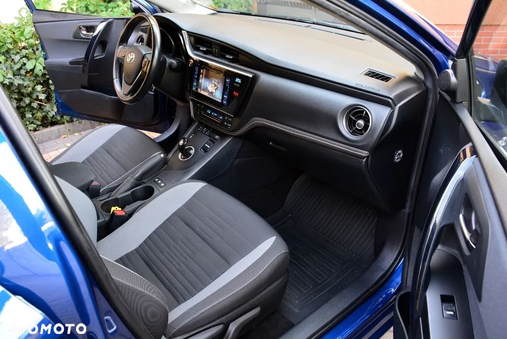 Toyota Auris 1.8 HSD Prestige - 22
