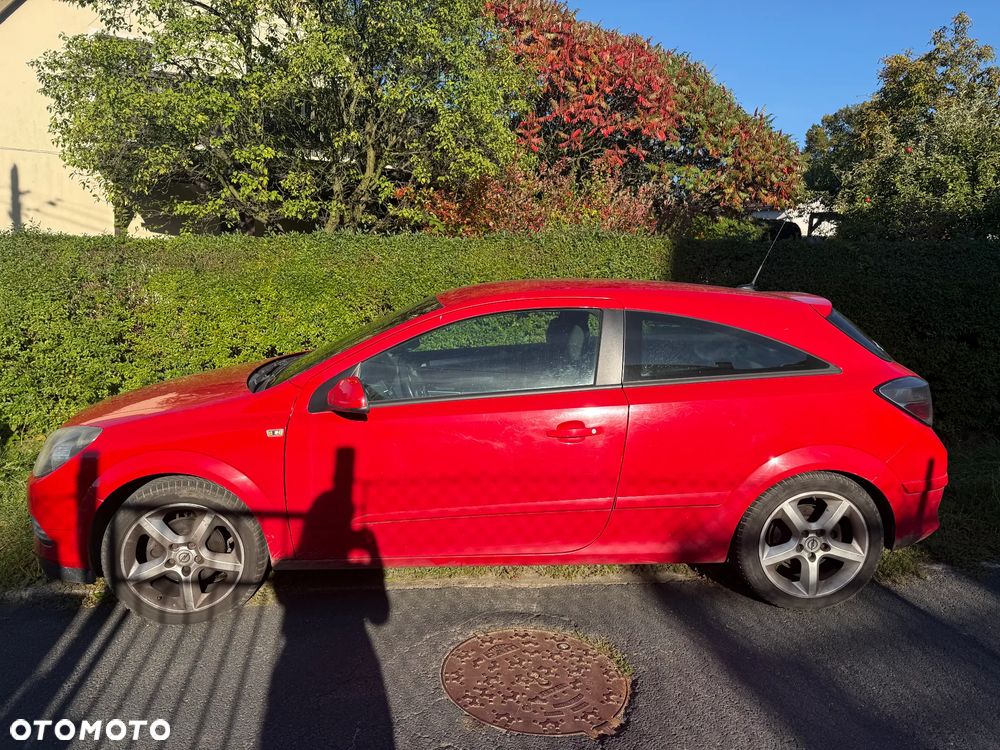 Opel Astra 2008 photo 2