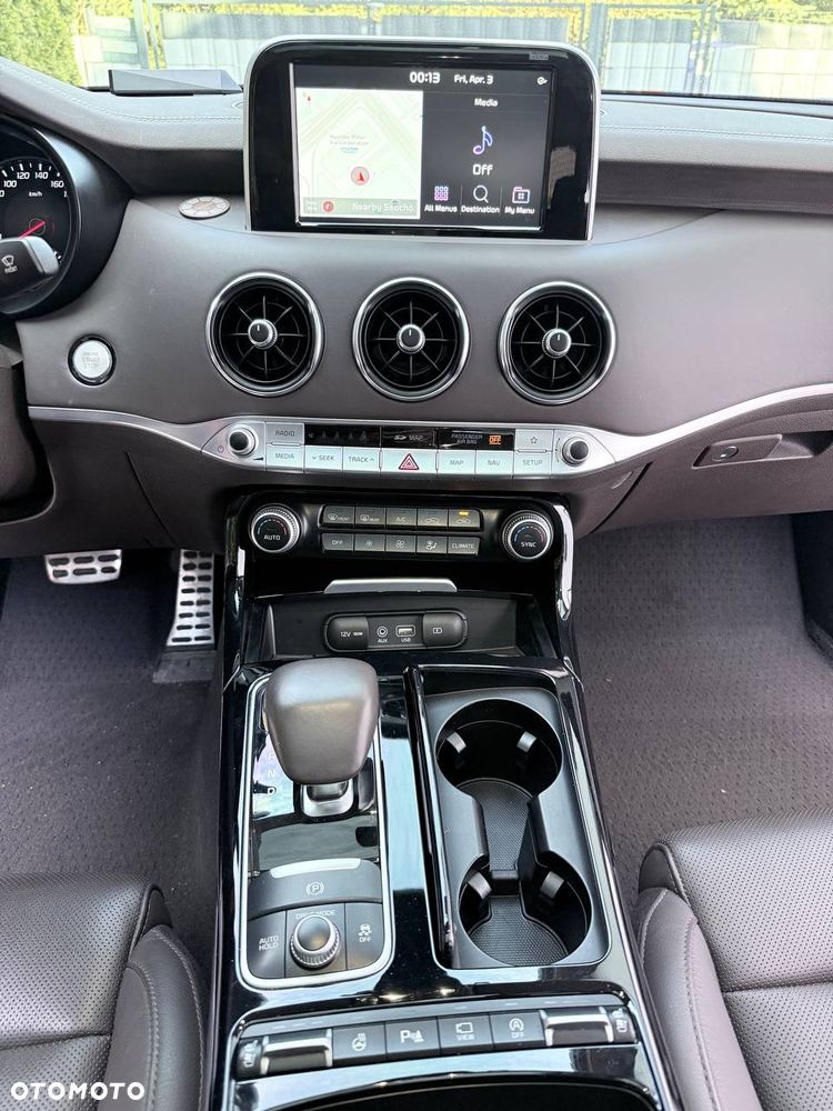 Kia Stinger 2.0 T-GDI GT Line - 15