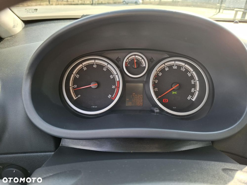Opel Corsa - 27