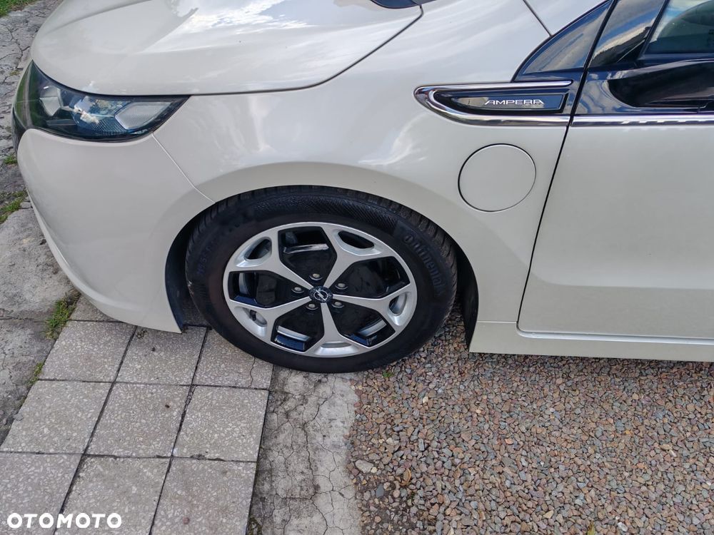 Opel Ampera - 20
