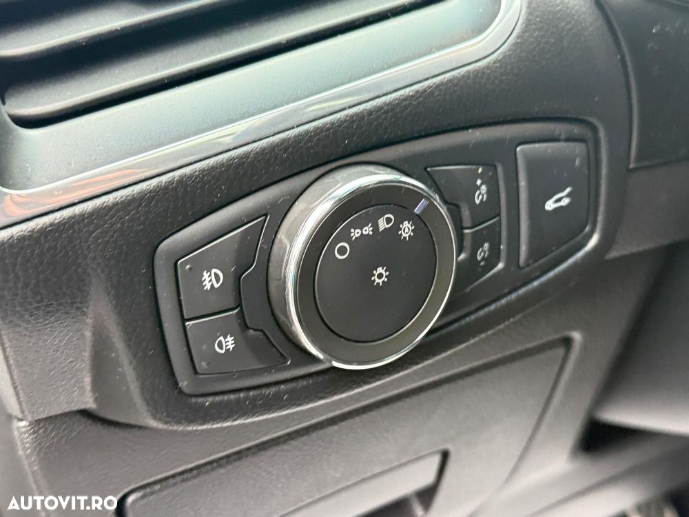 Ford Edge - 27