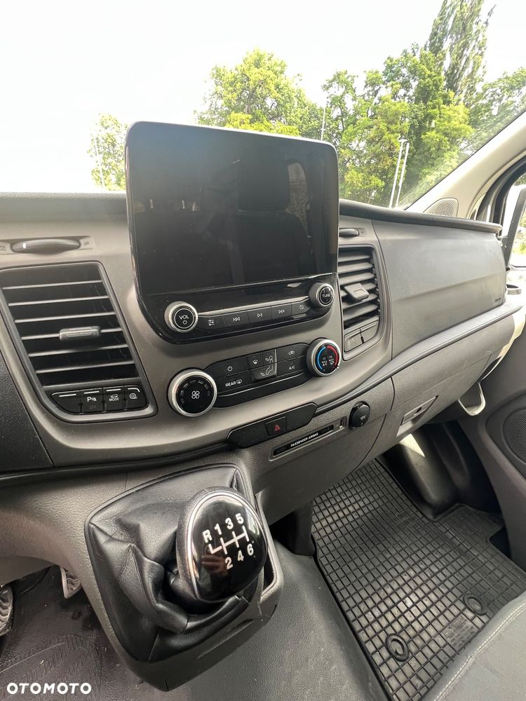 Ford Transit Custom - 9