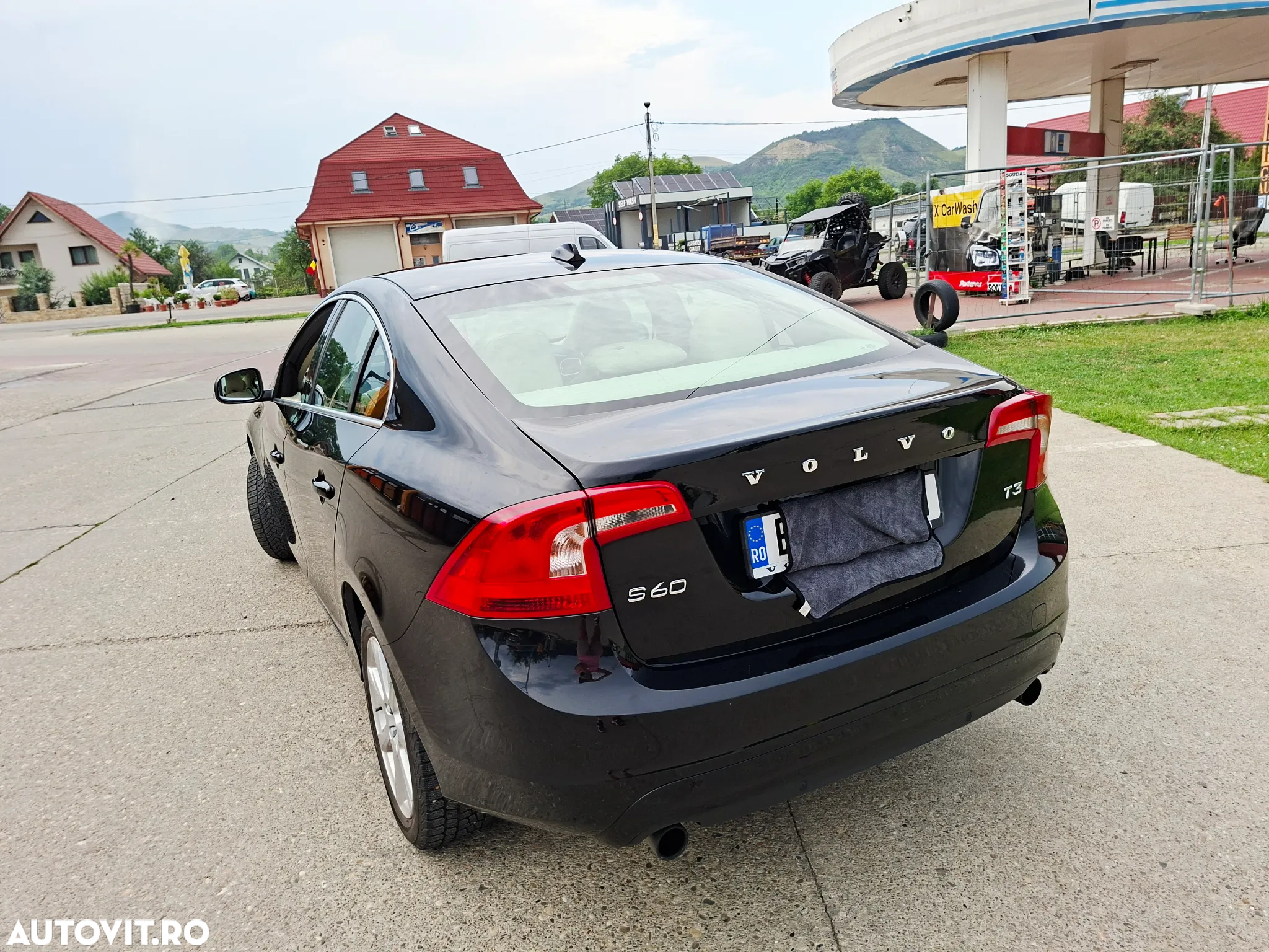 Volvo S60 T3 Momentum - 10