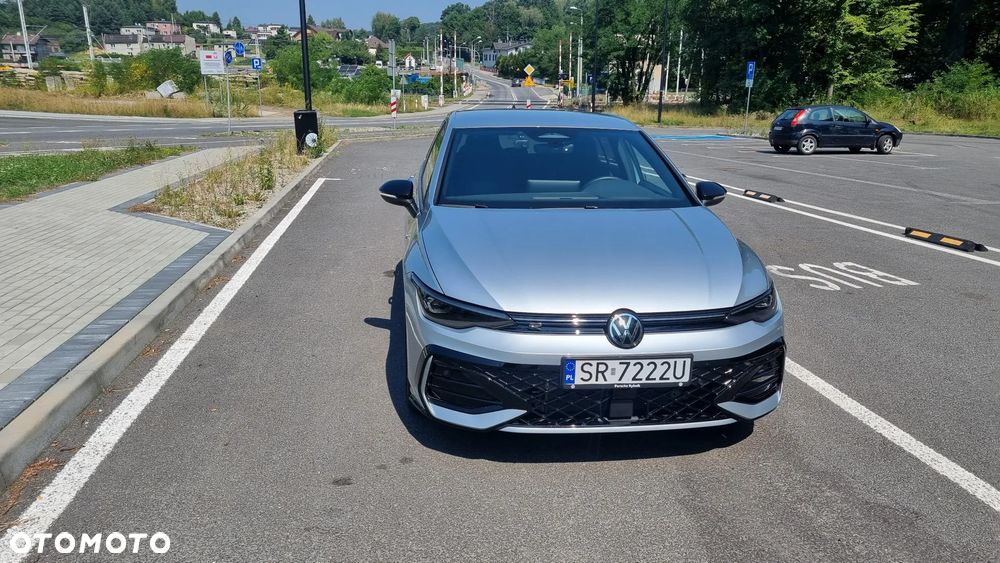 Volkswagen Golf 1.5 TSI R-Line Plus - 5