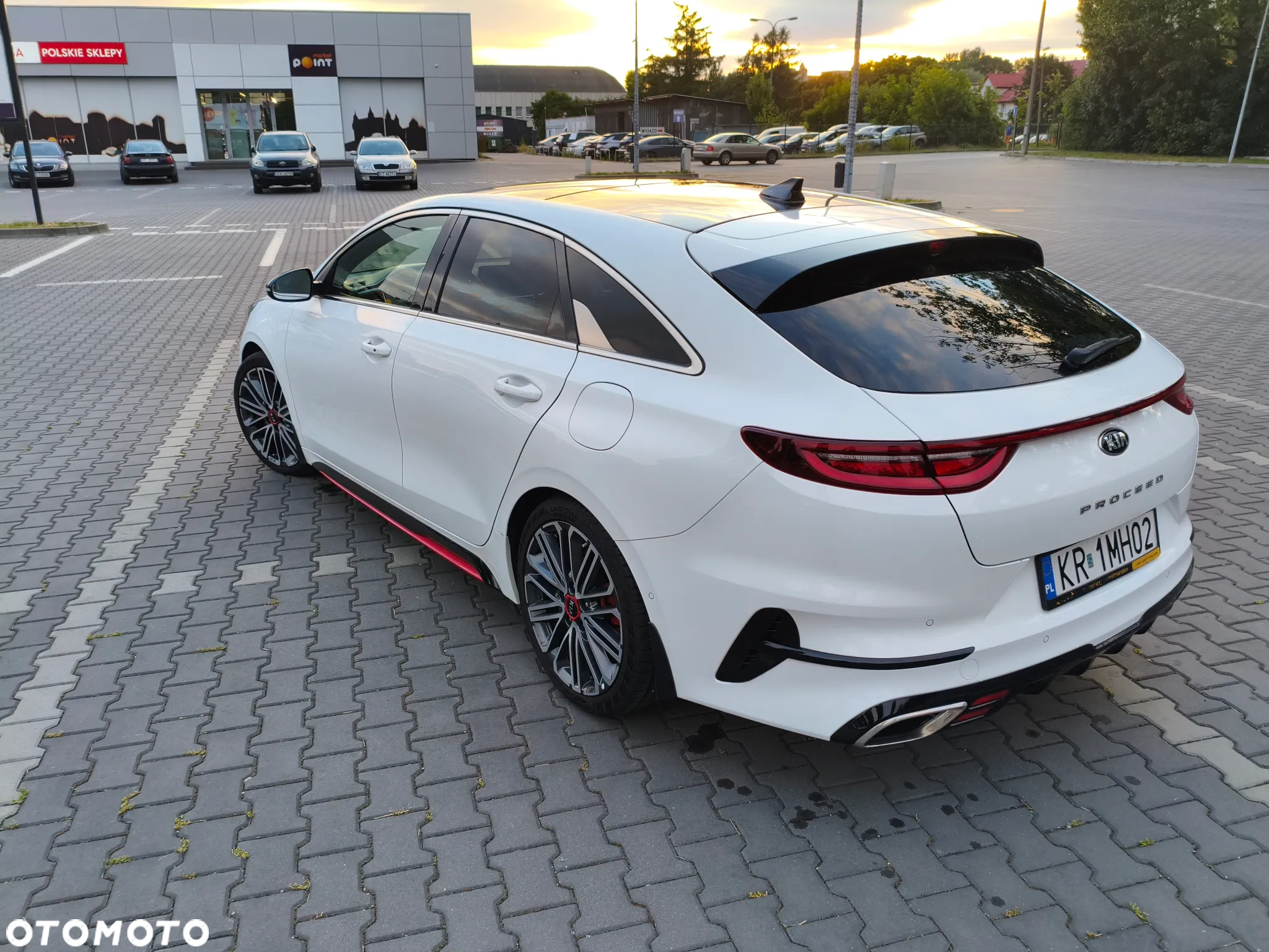 Kia ProCeed 1.6 T-GDI GT DCT - 5