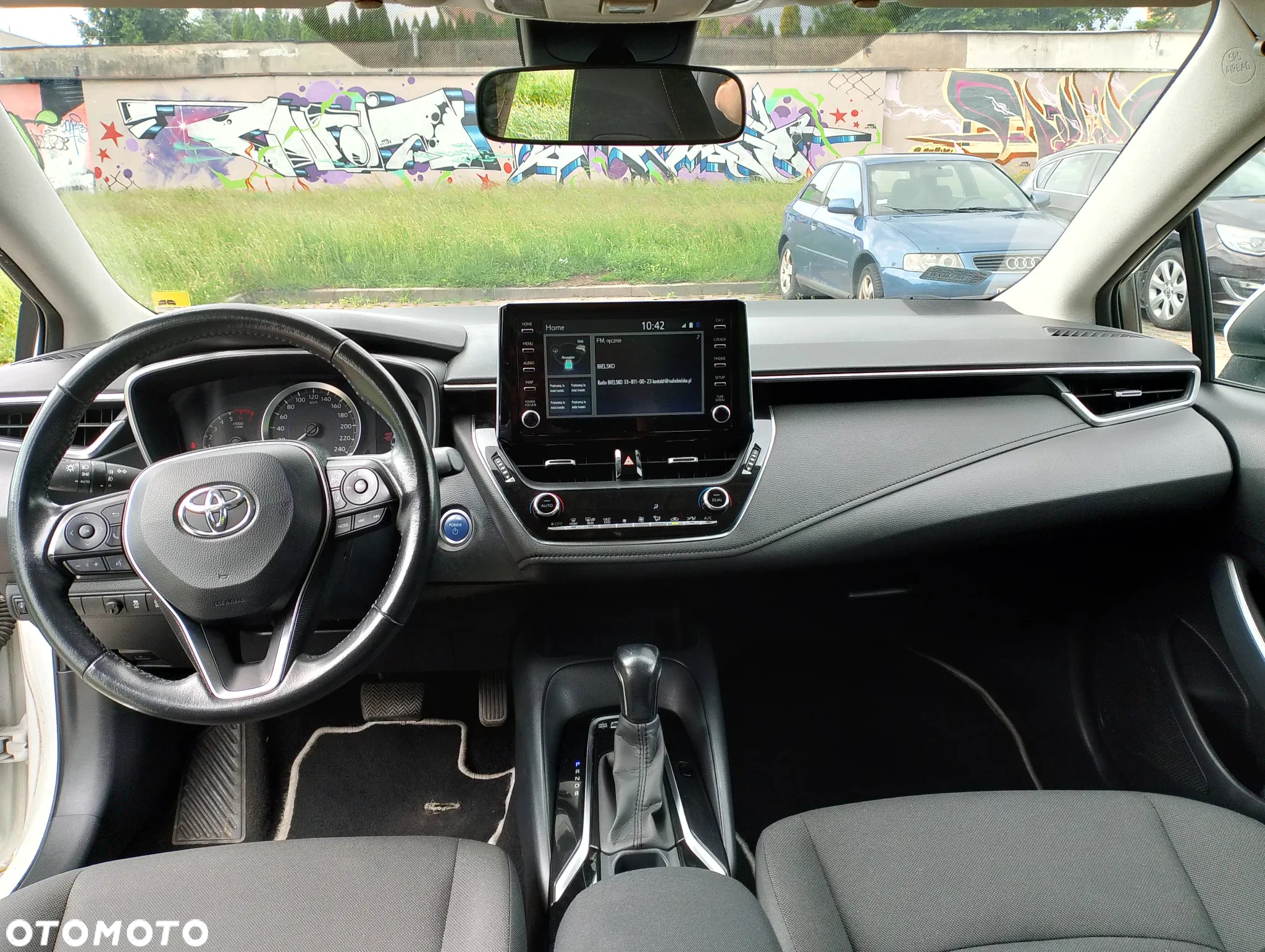 Toyota Corolla 1.8 Hybrid Comfort - 13