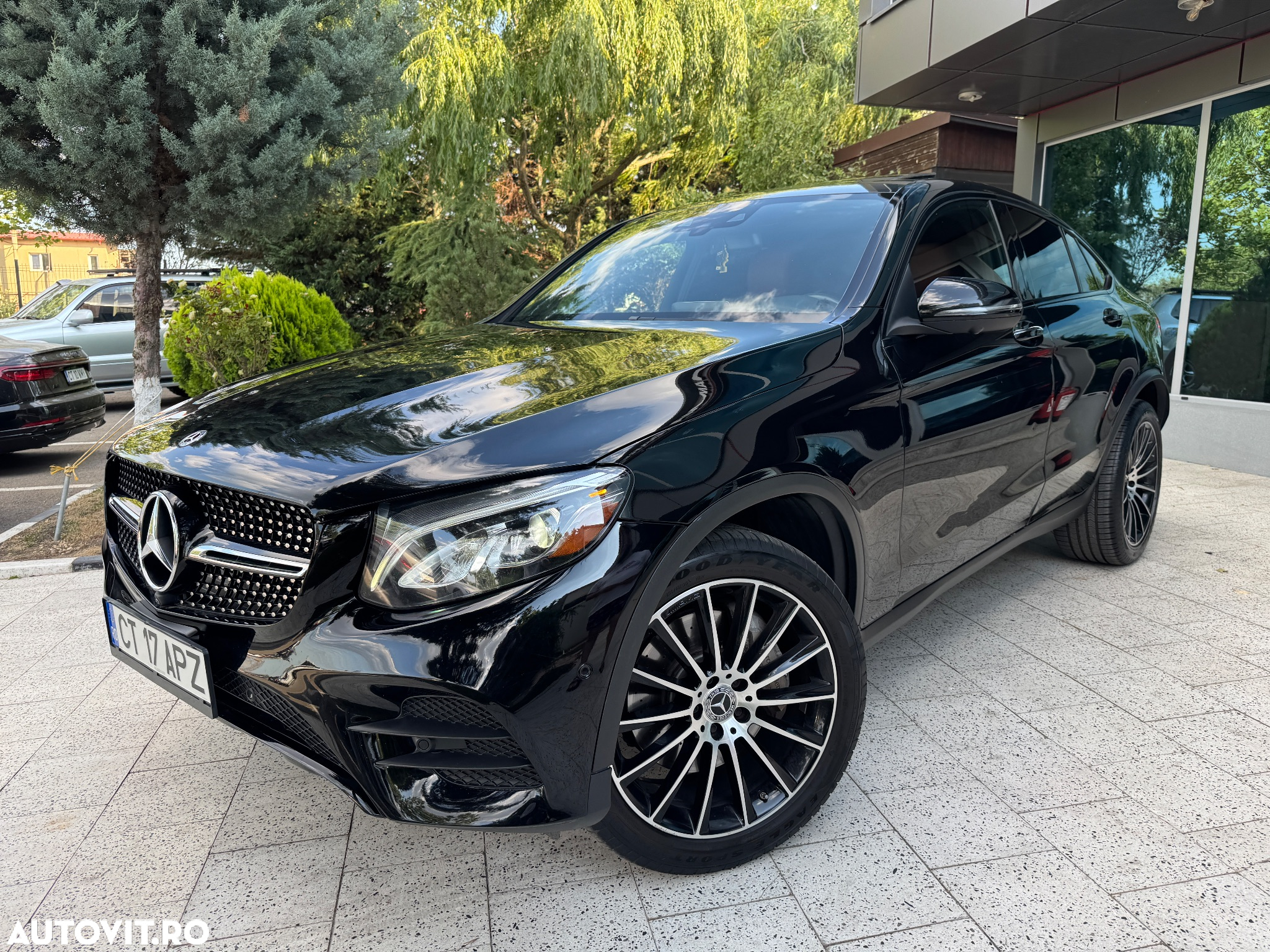 Mercedes-Benz GLC Coupe 300 4MATIC - 12