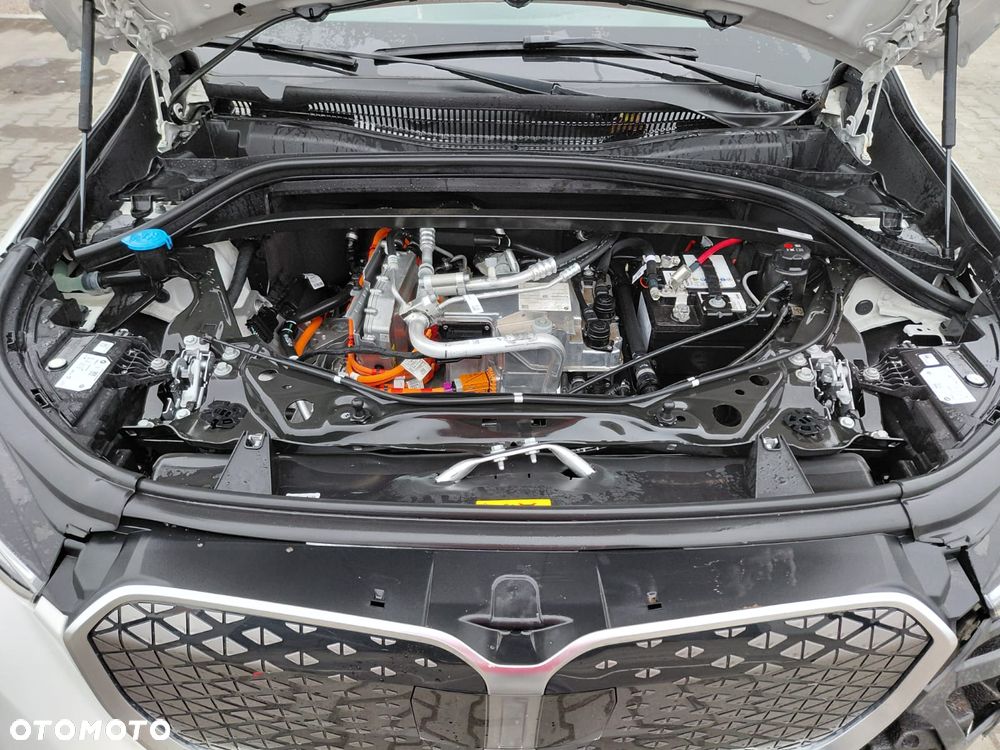 BMW iX1 - 27