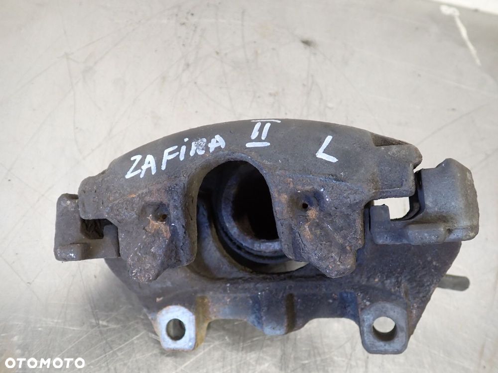 ZACISK HAMULCA LEWY PRZÓD OPEL ZAFIRA B 1.9 - 6