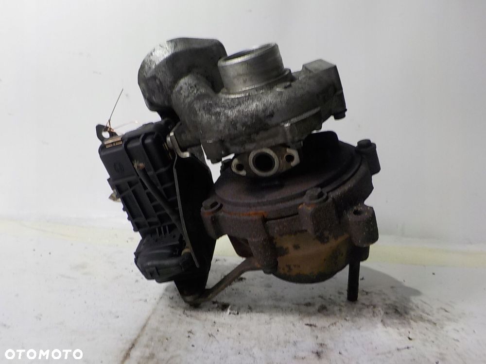 BMW X3 E83 2.0D TURBOSPRĘŻARKA TURBINA 7794021 - 5